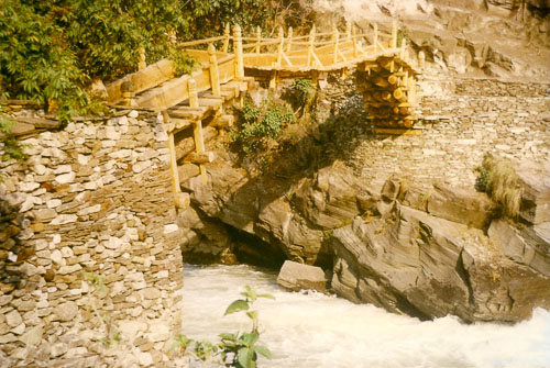 AF066.jpg AF066.jpg