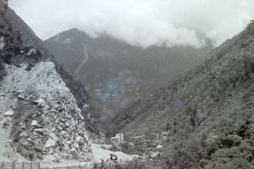 AD001.jpg AD001.jpg