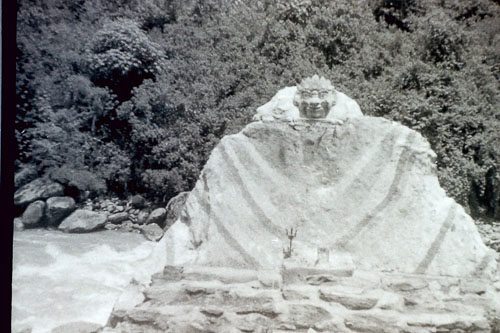 AD003.jpg AD003.jpg