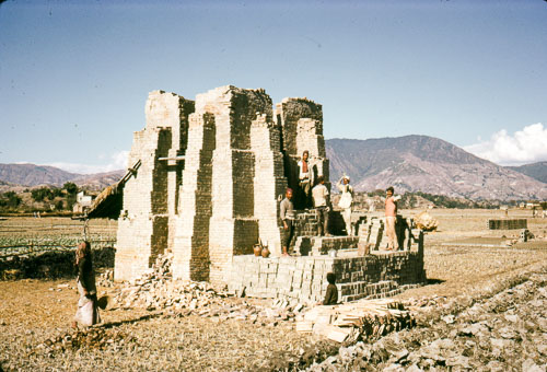 RP_FB0947.jpg