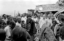 gurung-funeral-nepal-circa-1973-74_4423452753_o.jpg