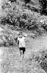 gurung-shotput-competion-circa-1973-74_4427011788_o.jpg