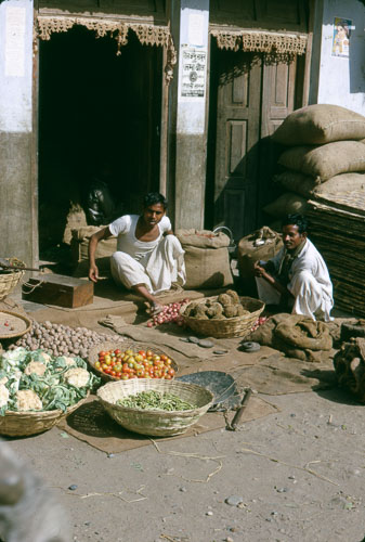 TB_FB0053.jpg TB_FB0053.jpg
